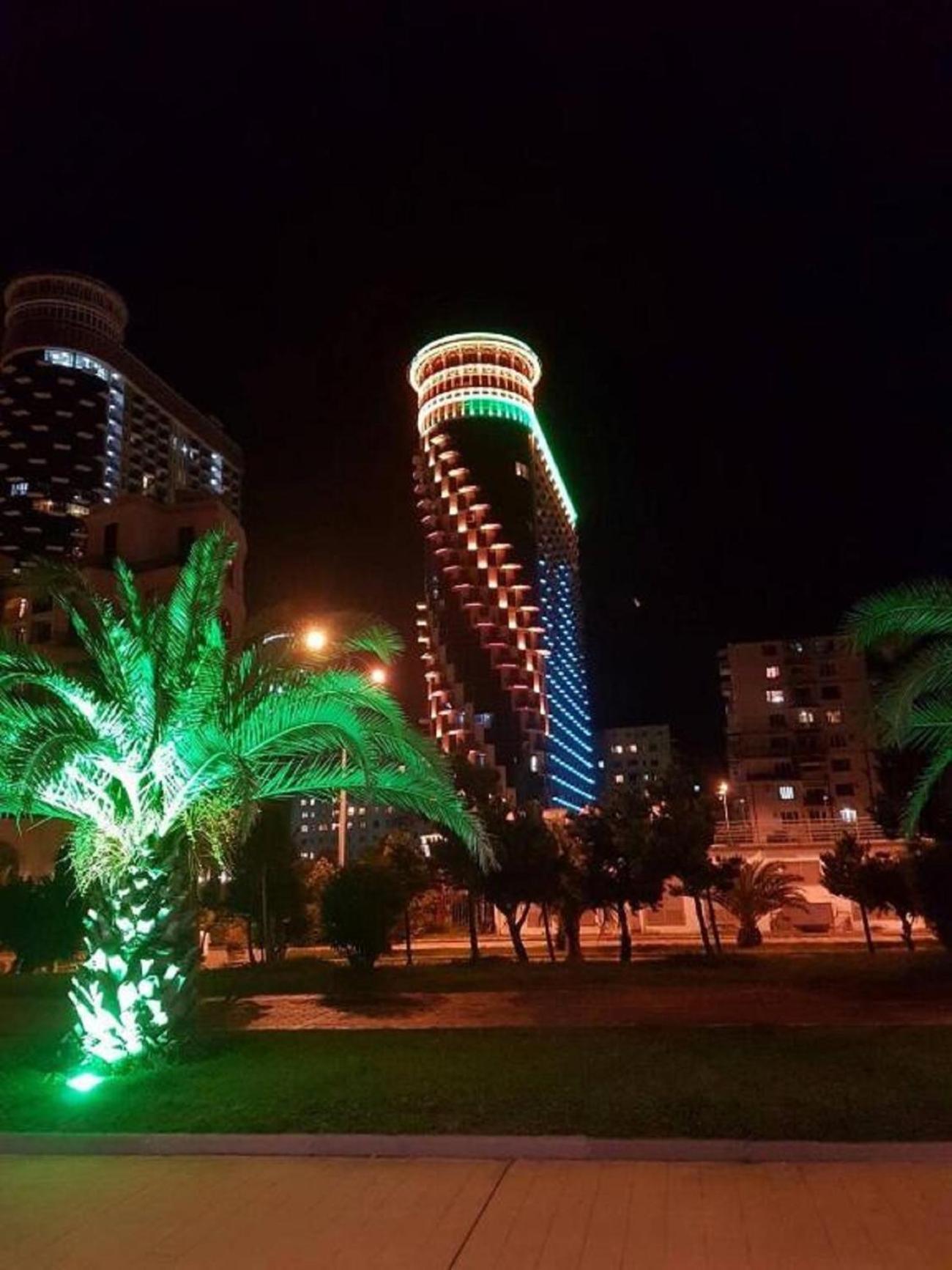 Apart Hotel Black Sea Towers Batumi Exteriör bild