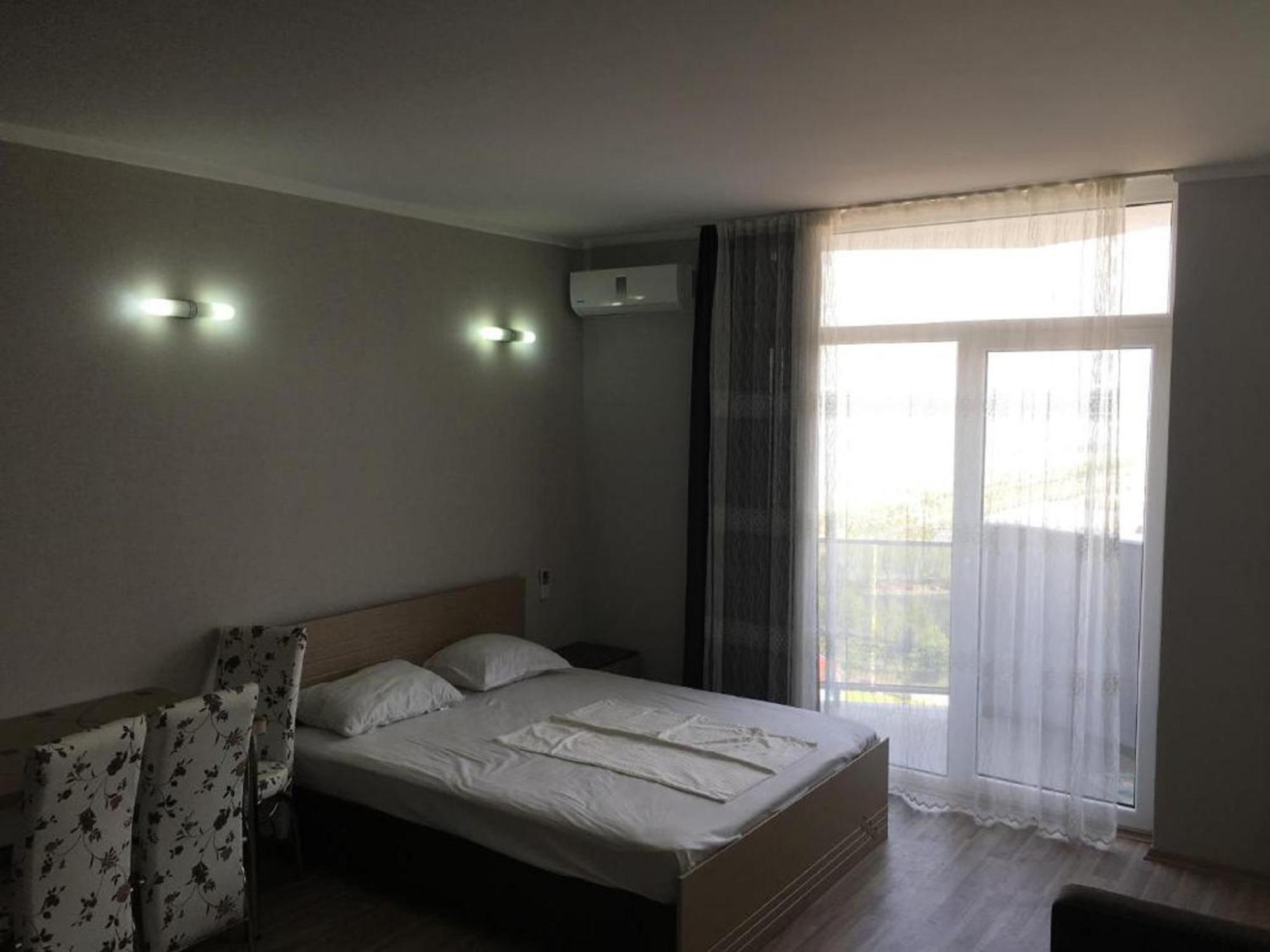 Apart Hotel Black Sea Towers Batumi Exteriör bild