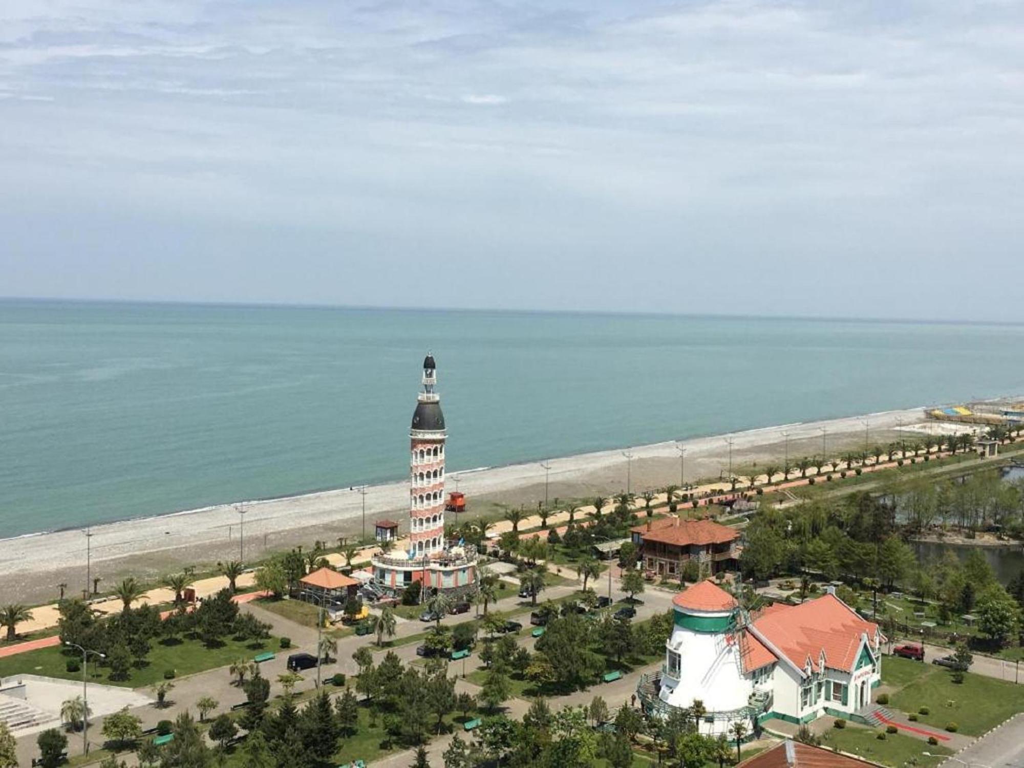 Apart Hotel Black Sea Towers Batumi Exteriör bild