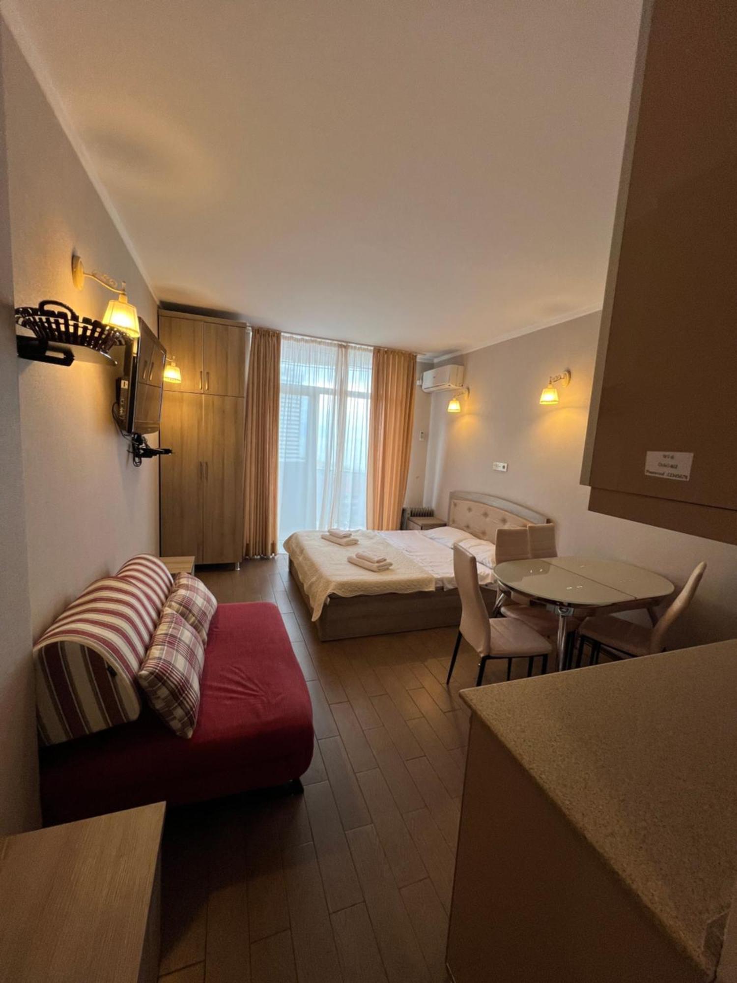 Apart Hotel Black Sea Towers Batumi Exteriör bild